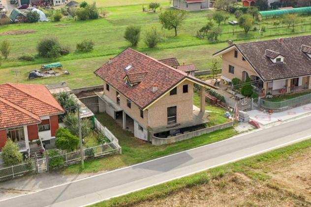 Villa di 170 msup2 con 5 locali in vendita a Chivasso