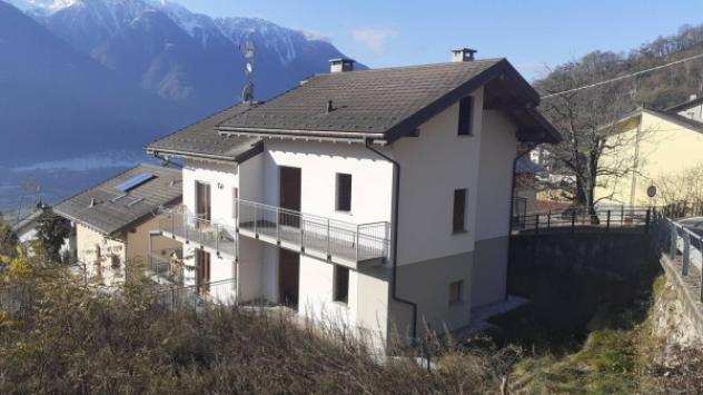 Villa di 190 msup2 con 5 locali e box auto doppio in vendita a Castione Andevenno