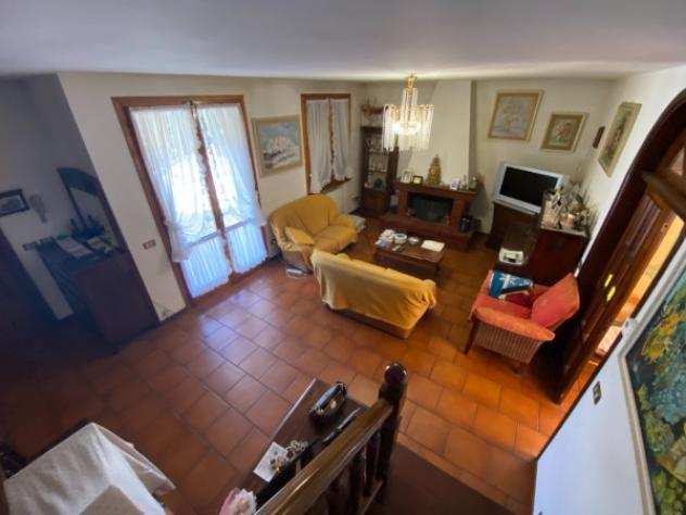 Villa di 190 msup2 con 5 locali in vendita a Cervia