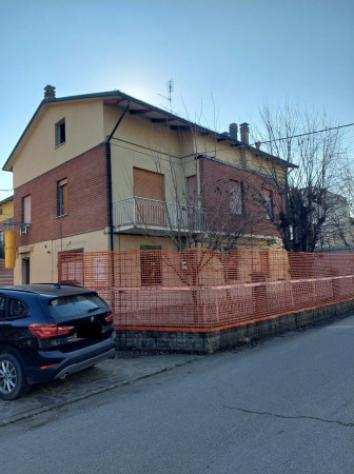 Villa di 250 msup2 con 5 locali in vendita a Castelnuovo Rangone