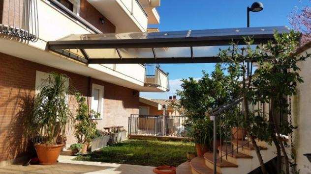 Villa di 430 msup2 con piugrave di 5 locali in vendita a Montesilvano