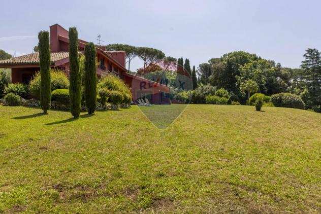 Villa in affitto a Roma - 12 locali 782mq