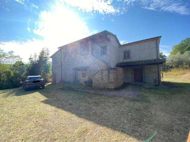 Villa in vendita a Arezzo 350 mq Rif 1084403