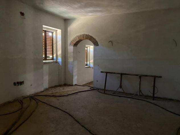 Villa in vendita a Arezzo 350 mq Rif 1084403