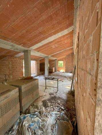 Villa in vendita a Arezzo 400 mq Rif 1084274