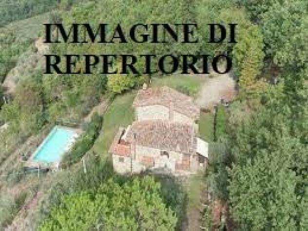 Villa in vendita a Castelfranco di Sotto 350 mq Rif 1060203