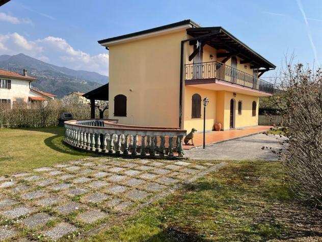 Villa in vendita a CERVAIOLO - Montignoso 230 mq Rif 1040056