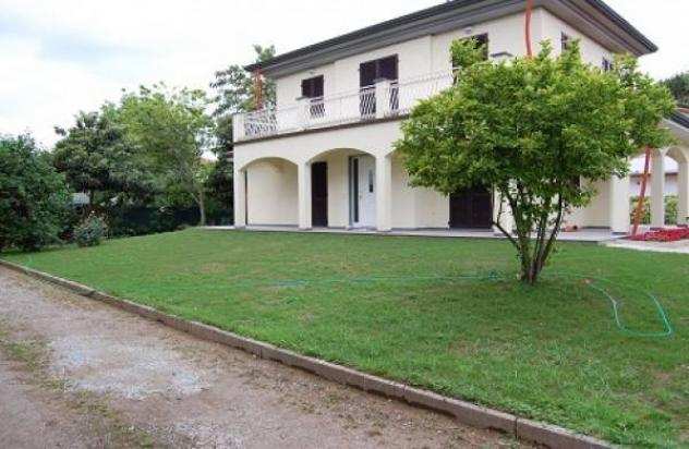 Villa in vendita a CINQUALE - Montignoso 160 mq Rif 1063540