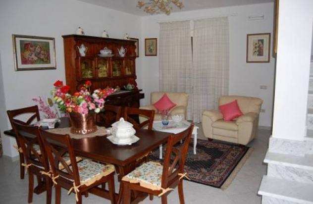 Villa in vendita a CINQUALE - Montignoso 160 mq Rif 1063540