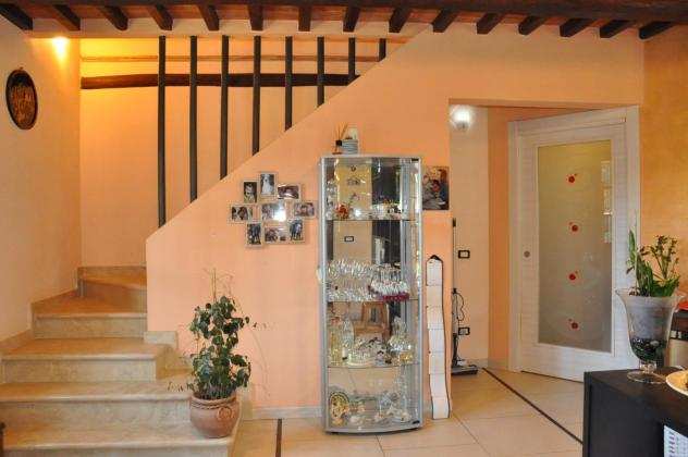 Villa in vendita a Crespina Lorenzana 138 mq Rif 1110077