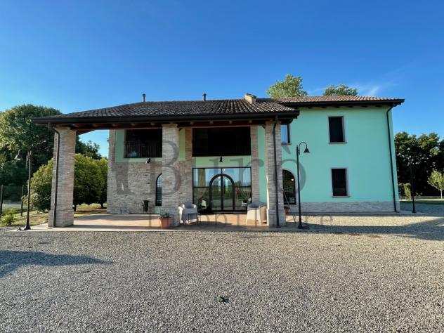 Villa in vendita a Fontevivo