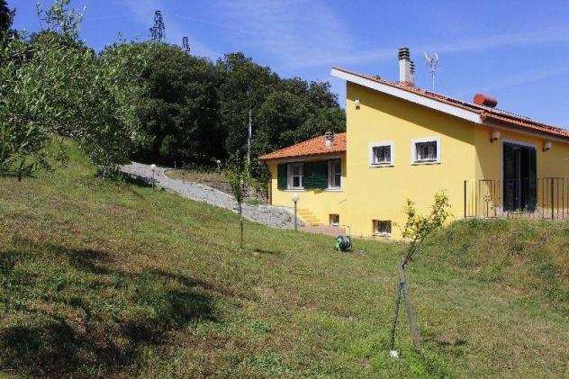 Villa in vendita a Gabbro - Rosignano Marittimo 250 mq Rif 979993