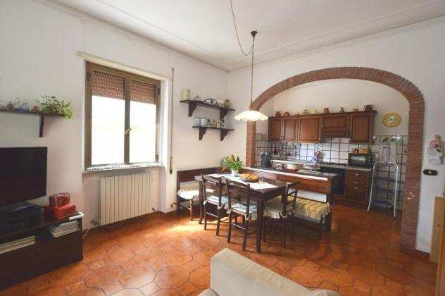 Villa in vendita a Lammari - Capannori 285 mq Rif 1266633