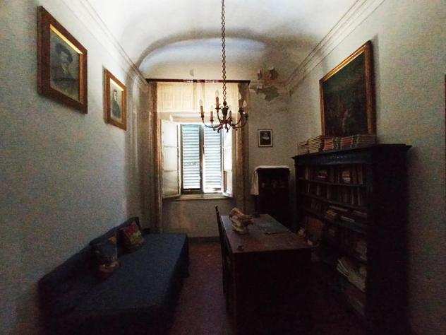 Villa in vendita a LATIGNANO - Cascina 300 mq Rif 1073378
