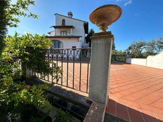 Villa in vendita a Malmantile - Lastra a Signa 400 mq Rif 1198769