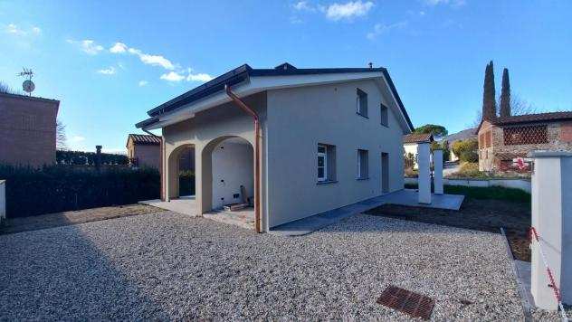 Villa in vendita a MONTE SAN QUIRICO - Lucca 220 mq Rif 1029514