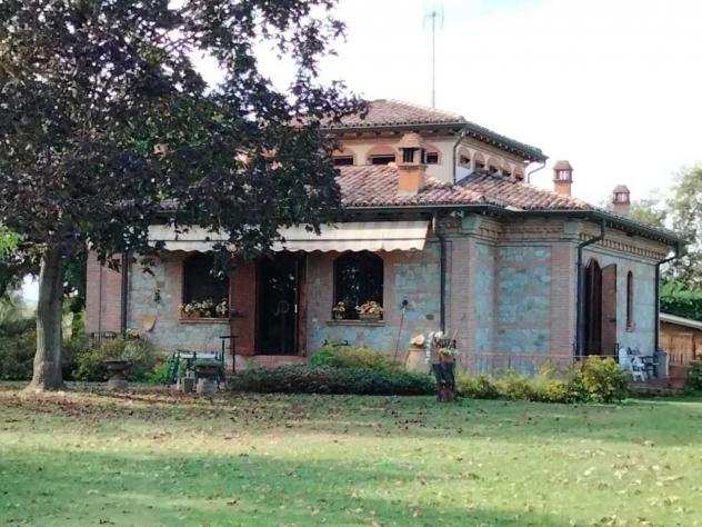 Villa in vendita a Montechiarugolo, Basilicanova