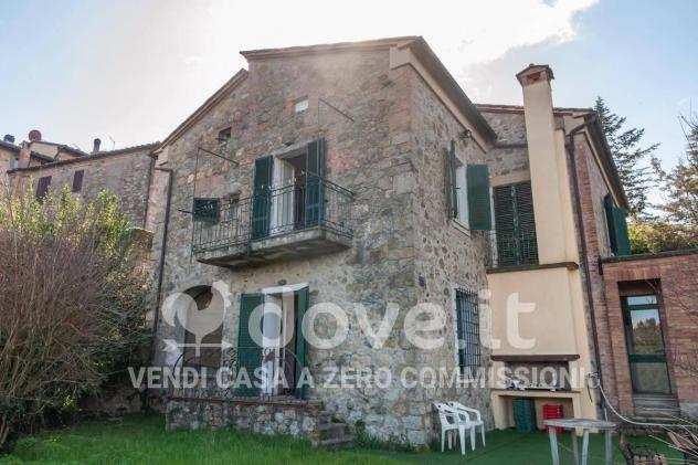 Villa in vendita a Murlo - 7 locali 250mq