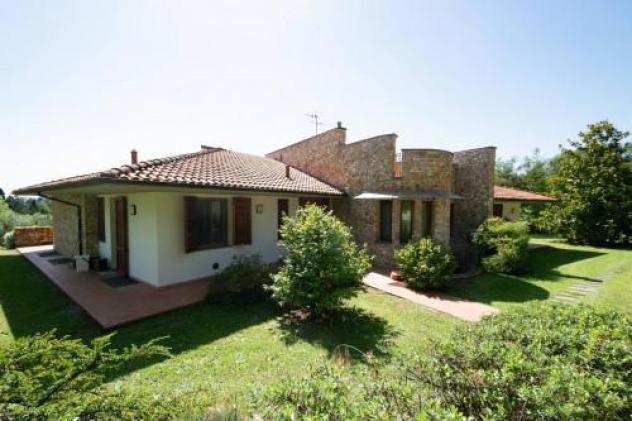 Villa in vendita a PIEVE SANTO STEFANO - Lucca 500 mq Rif 1039590
