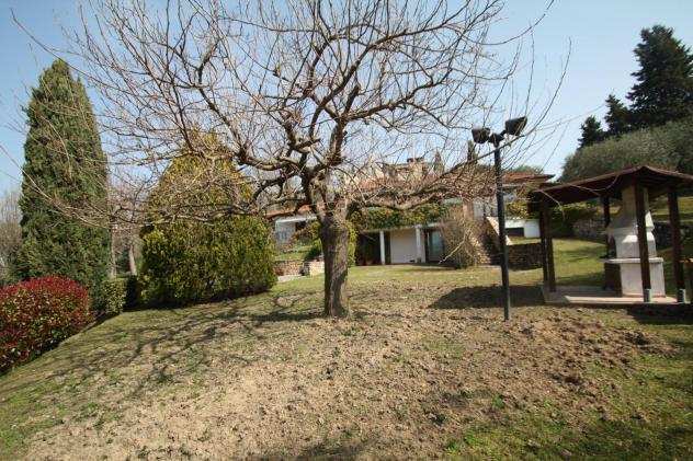 Villa in vendita a PIEVE SANTO STEFANO - Lucca 500 mq Rif 1039590