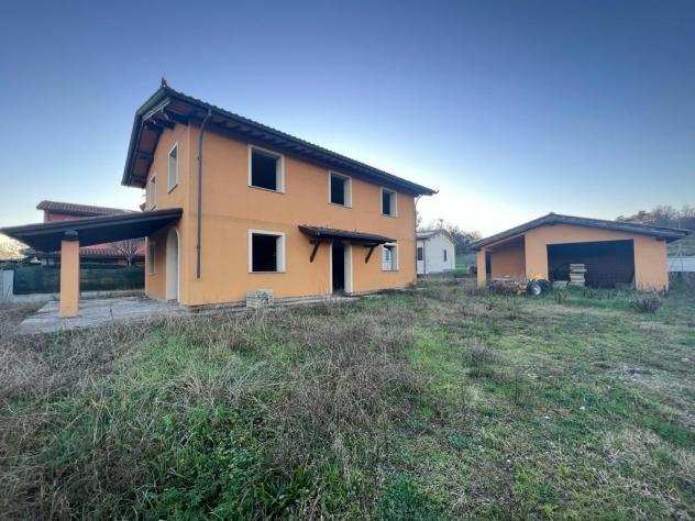 Villa in vendita a Porcari 210 mq Rif 1087814
