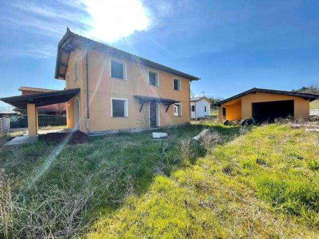 Villa in vendita a Porcari 210 mq Rif 643893