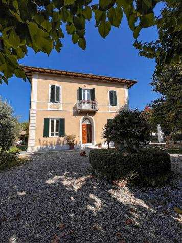 Villa in vendita a RIGOLI - San Giuliano Terme 300 mq Rif 1072048