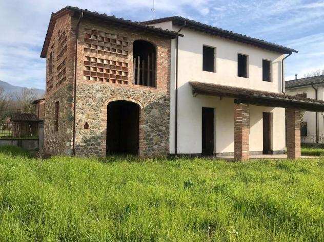 Villa in vendita a SAN COLOMBANO - Capannori 190 mq Rif vil scol 390
