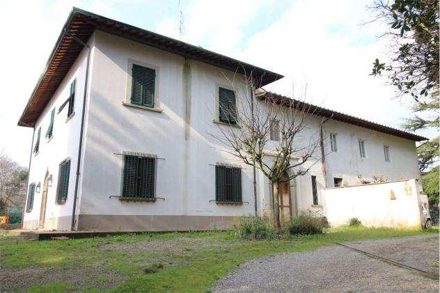 Villa in vendita a Santa Maria a Monte 800 mq Rif 1145301