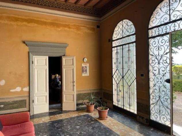 Villa in vendita a Siena 1047 mq Rif 1060328