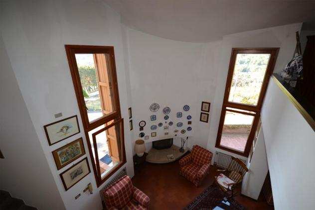 Villa in vendita a Siena 400 mq Rif 975645