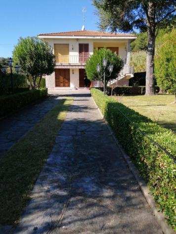 Villa in vendita a Vecchiano 300 mq Rif 1107573