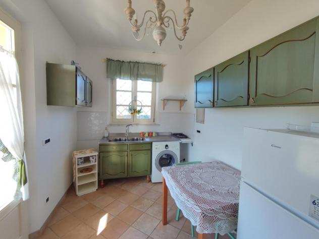 Villa in vendita a Viareggio 300 mq Rif 1094655