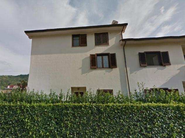 Villa in Via degli Alpini