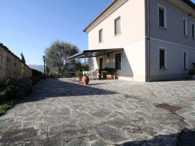 Villa in Via Pedergnano Sotto