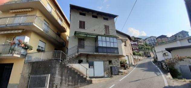 Villetta a schiera di 135 msup2 con piugrave di 5 locali e box auto in vendita a Montagna in Valtellina