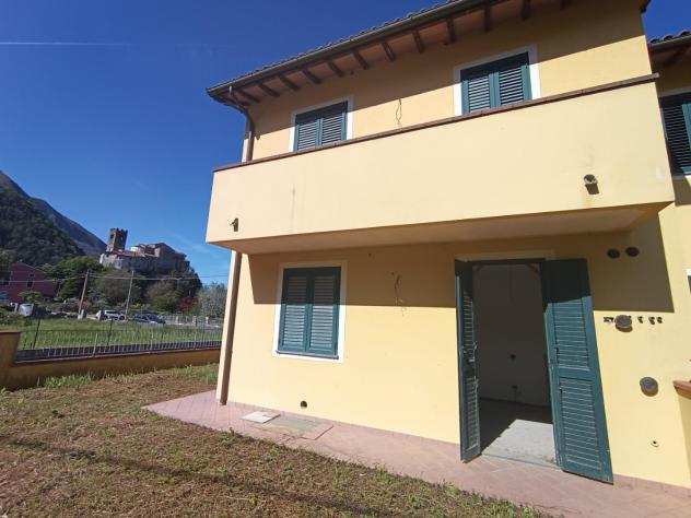 Villetta a schiera in vendita a ANCHIANO - Borgo a Mozzano 140 mq Rif 931994