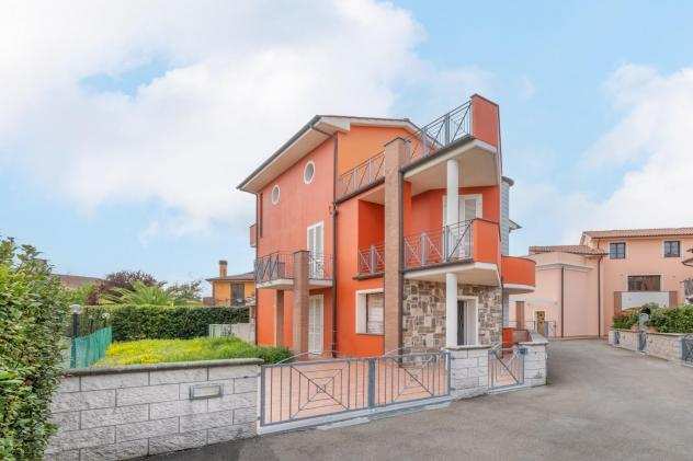 Villetta bifamiliare in vendita a Bientina 125 mq Rif 1049685