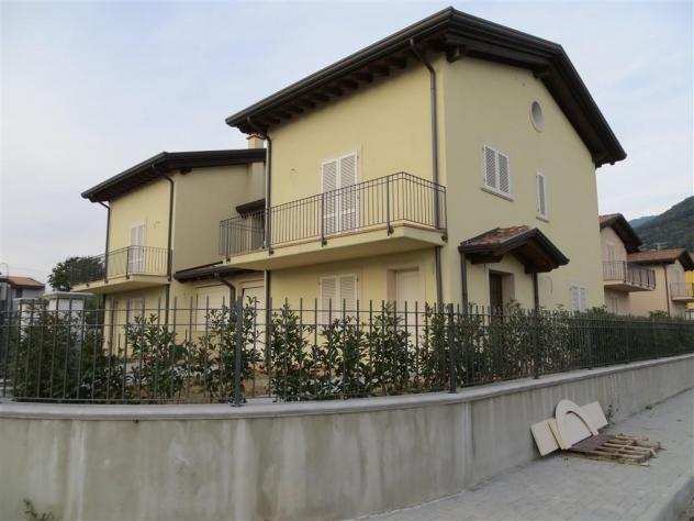 Villetta bifamiliare in vendita a RENELLA - Montignoso 160 mq Rif 844175