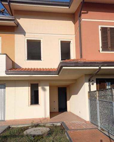 Villetta trifamiliare in vendita a Pontedera 150 mq Rif 956620