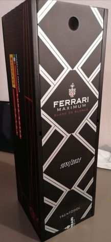 Vino collezione Magnum Ferrari Maximum Special edition quotLuna Rossa