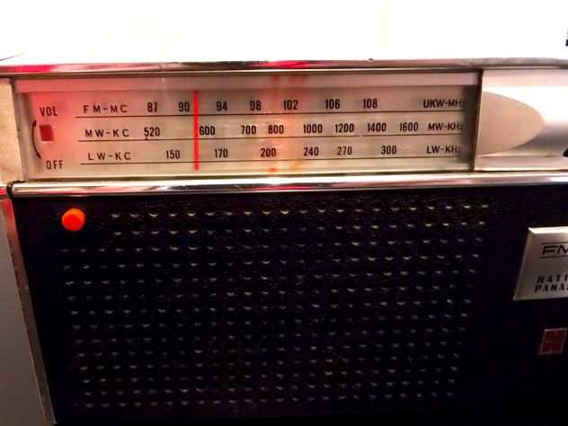 Vintage 1968 RADIO PANASONIC RF-680L