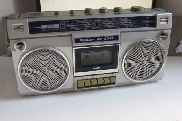 VINTAGE RADIO -quot SHARP quot GF-4747 BOOMBOX GHETTOBLASTER - JAPAN - DA COLLEZIONE