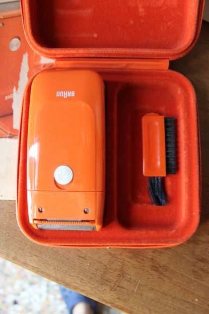 Vintage woman cosmetic beauty Orange Braun Lady Shaver 5650 with box