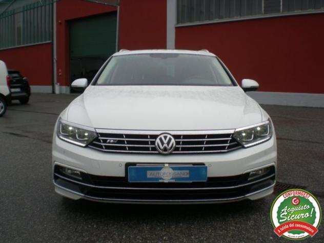 VOLKSWAGEN Passat Variant 2.0 TDI 190 CV DSG Highline BlueMotion Tech. rif. 19982078