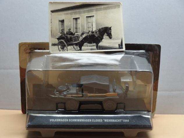 Volkswagen Schwimmwagen - WW2 - MM04 - Deutsches Afrikakorps Lotto 5 pezzi 3 libri con 741 pagine e 55 illustrazini  1 veicolo militare  1 fotograf