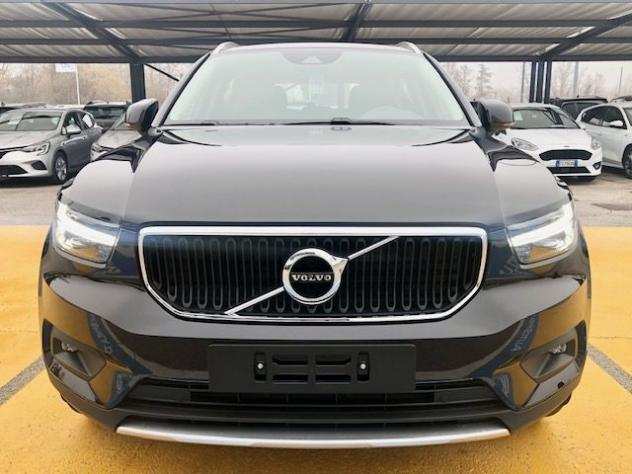 VOLVO XC40 B4 AWD Geartronic Momentum Pro Hybrid rif. 18545681