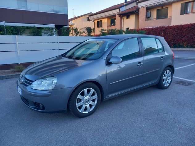 Vw golf 2.0 tdi 1401 cv 5 porte pronta consegna