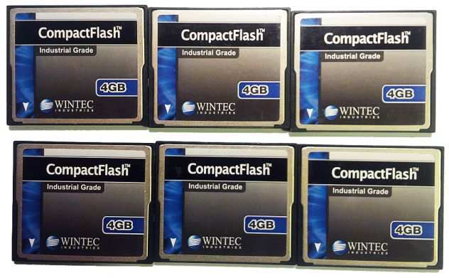 W7CF004G  33100004GCF, Compact Flash Wintec 4GB (stock 6)