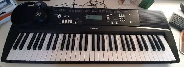 Yamaha Keyboard Ez-220